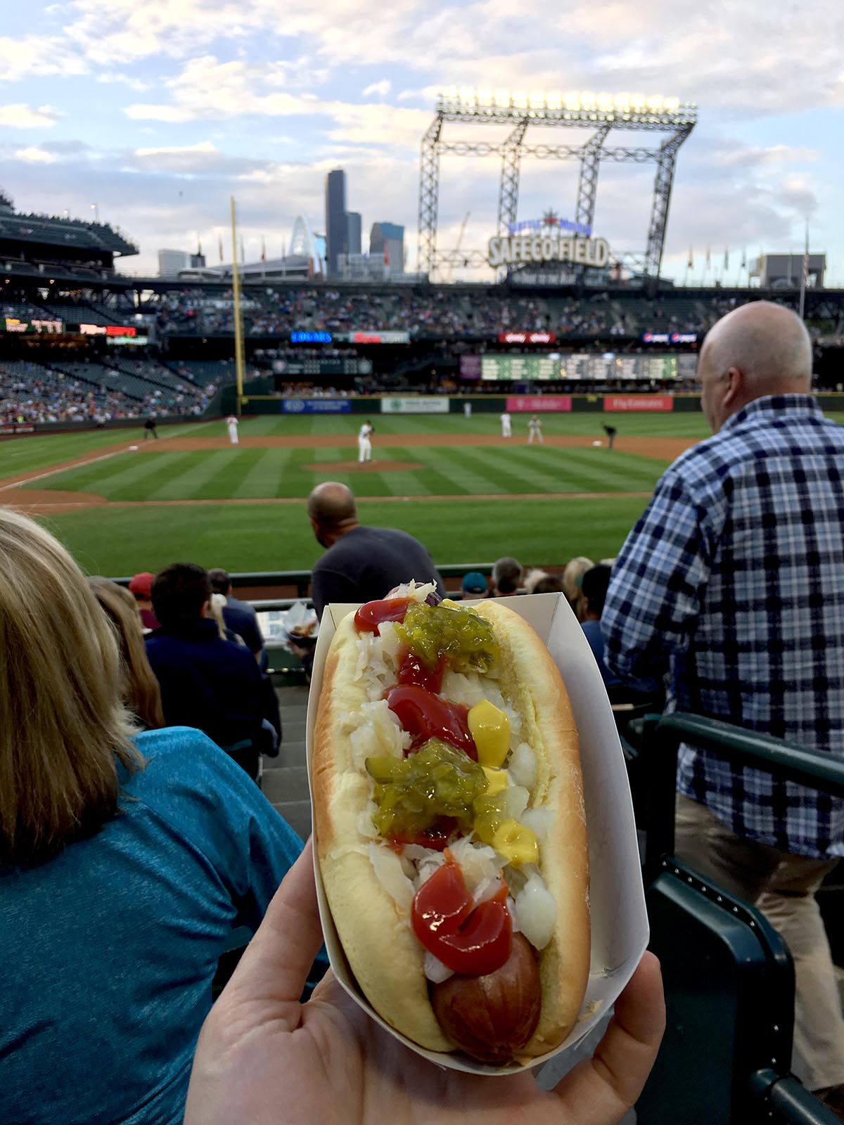 Official Seattle Mariners Hot Dog - Fletcher's Seattle Mariners